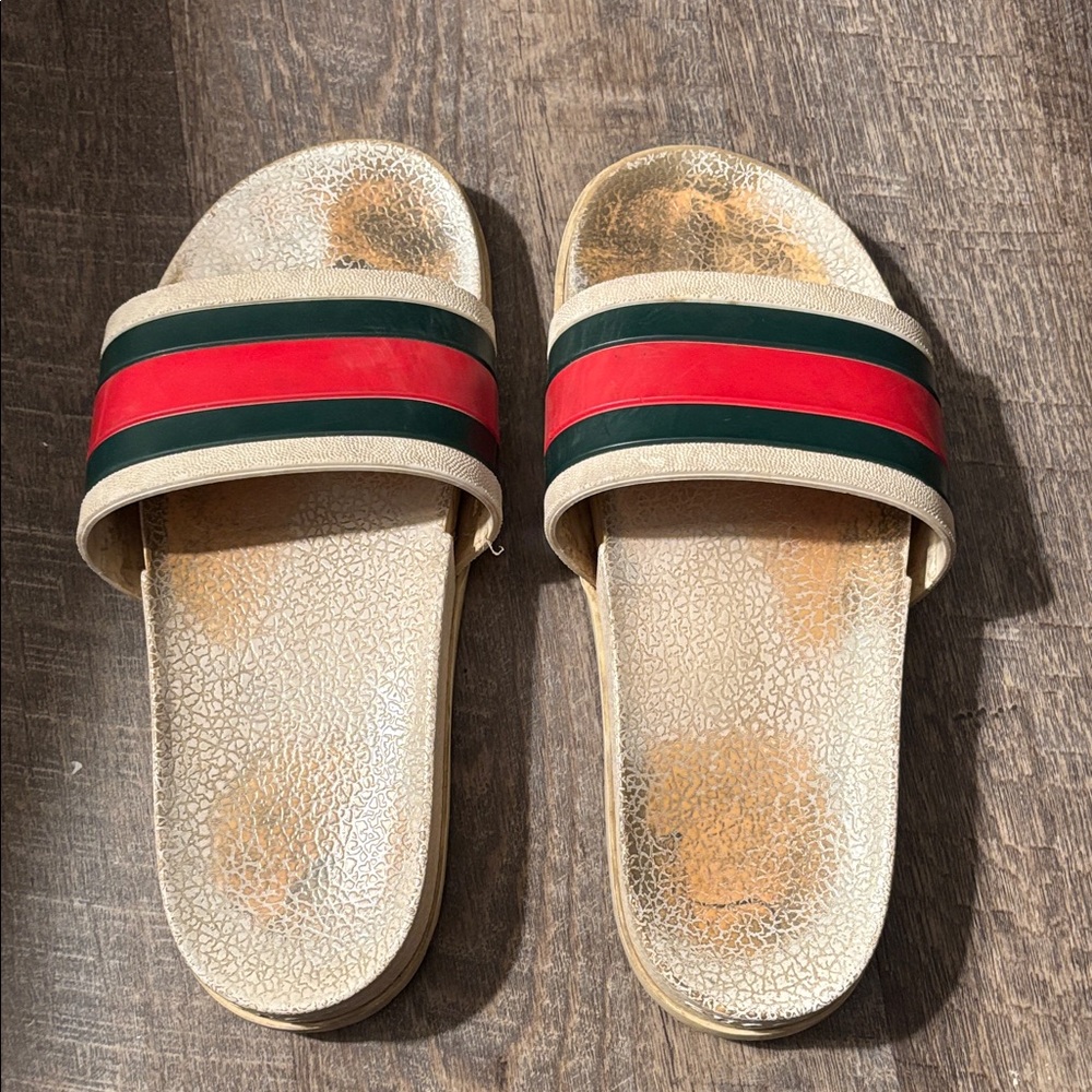 Gucci Red and Green Slide Sandals